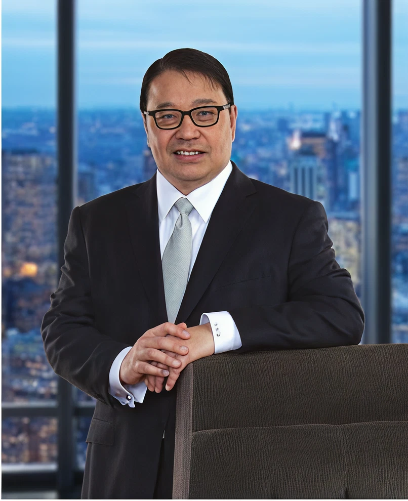Lorenzo V. Tan Lorenzo V. Tan
President & CEO